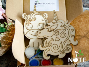 cutia mea creativa cu unicorni din lemn