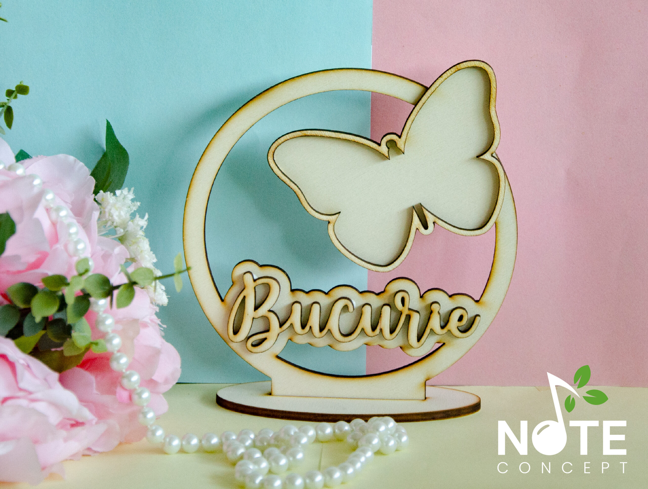 Decoratiune 8 martie pentru licheni cu mesaj - diverse modele