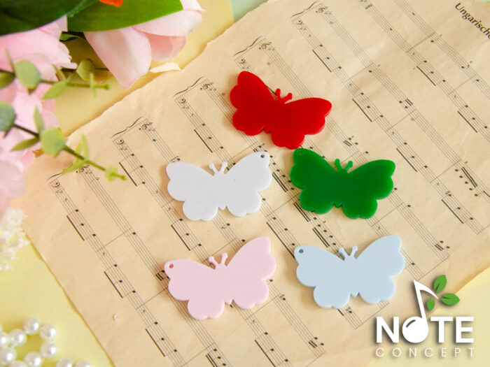 Martisor plexiglas color fluture cu antene