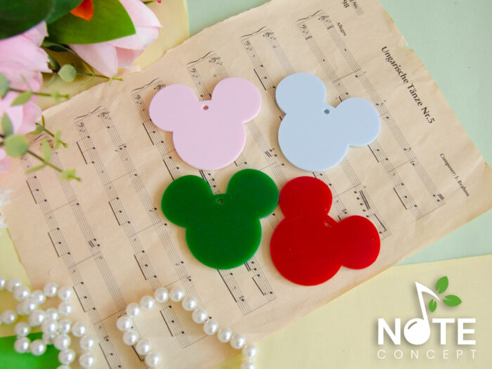 Martisor plexiglas color personaj